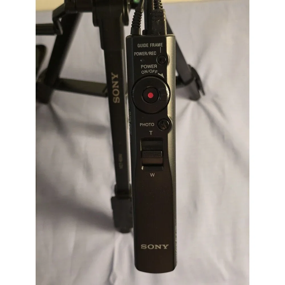 Sony VCT-60AV Remote Control Handycam Tripod for Sony Camcorders - Great...